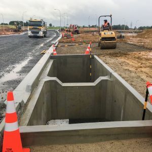 Rain Garden Surround Installation